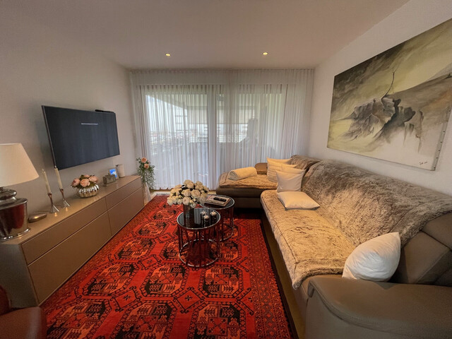 Neuwertige, lichtdurchflutete 3-Zimmer-Wohnung in Bodenseenähe zu verkaufen