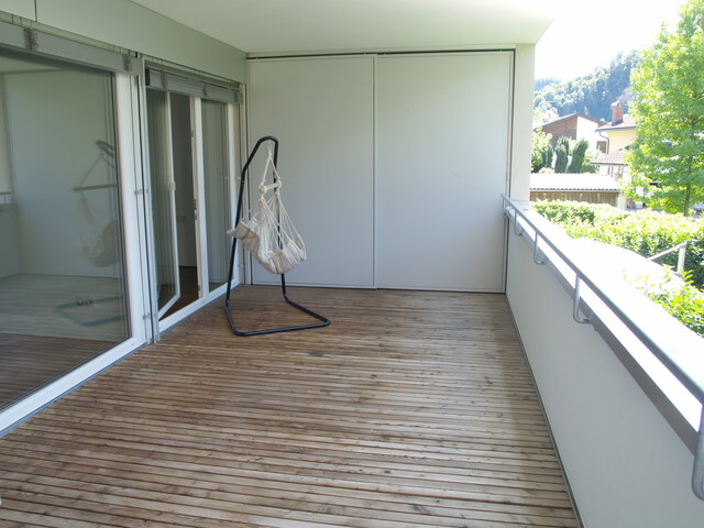 Zentrums- und grenznahe Wohnung mit TG in sehr gutem Zustand