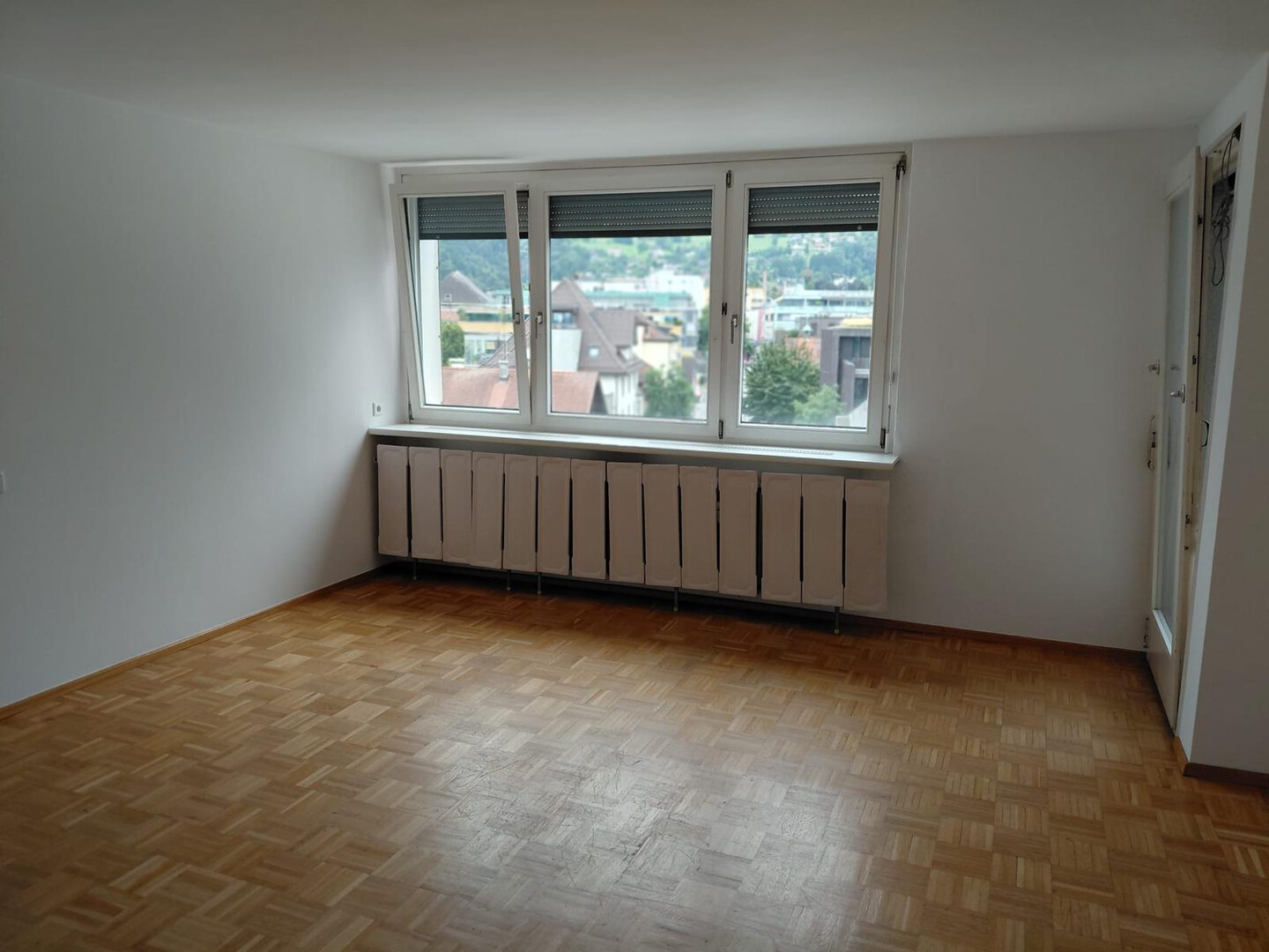 Schöne 4-Zimmer Wohnung im 5. OG, im Zentrum von Dornbirn, ruhige Süd-Ost-Lage