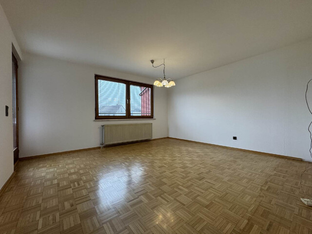 4 Zimmerwohnung mit Gartenanteil