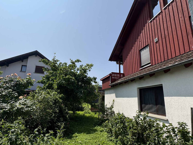 4 Zimmerwohnung mit Gartenanteil