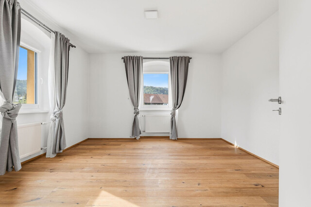 Wunderschöne, neu renovierte 3-Zimmer Wohnung in Hohenweiler