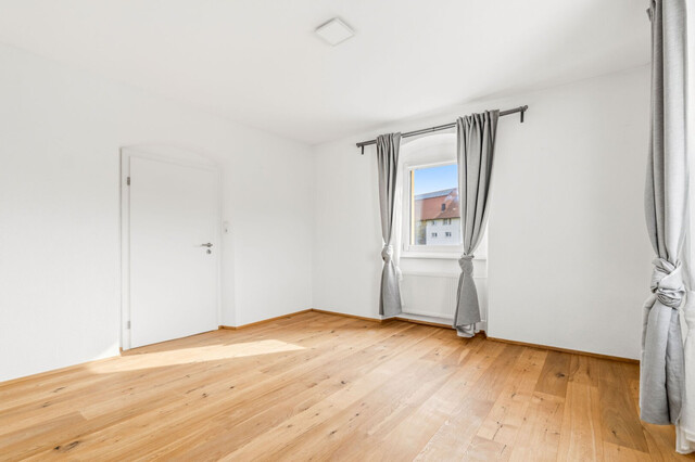 Wunderschöne, neu renovierte 3-Zimmer Wohnung in Hohenweiler