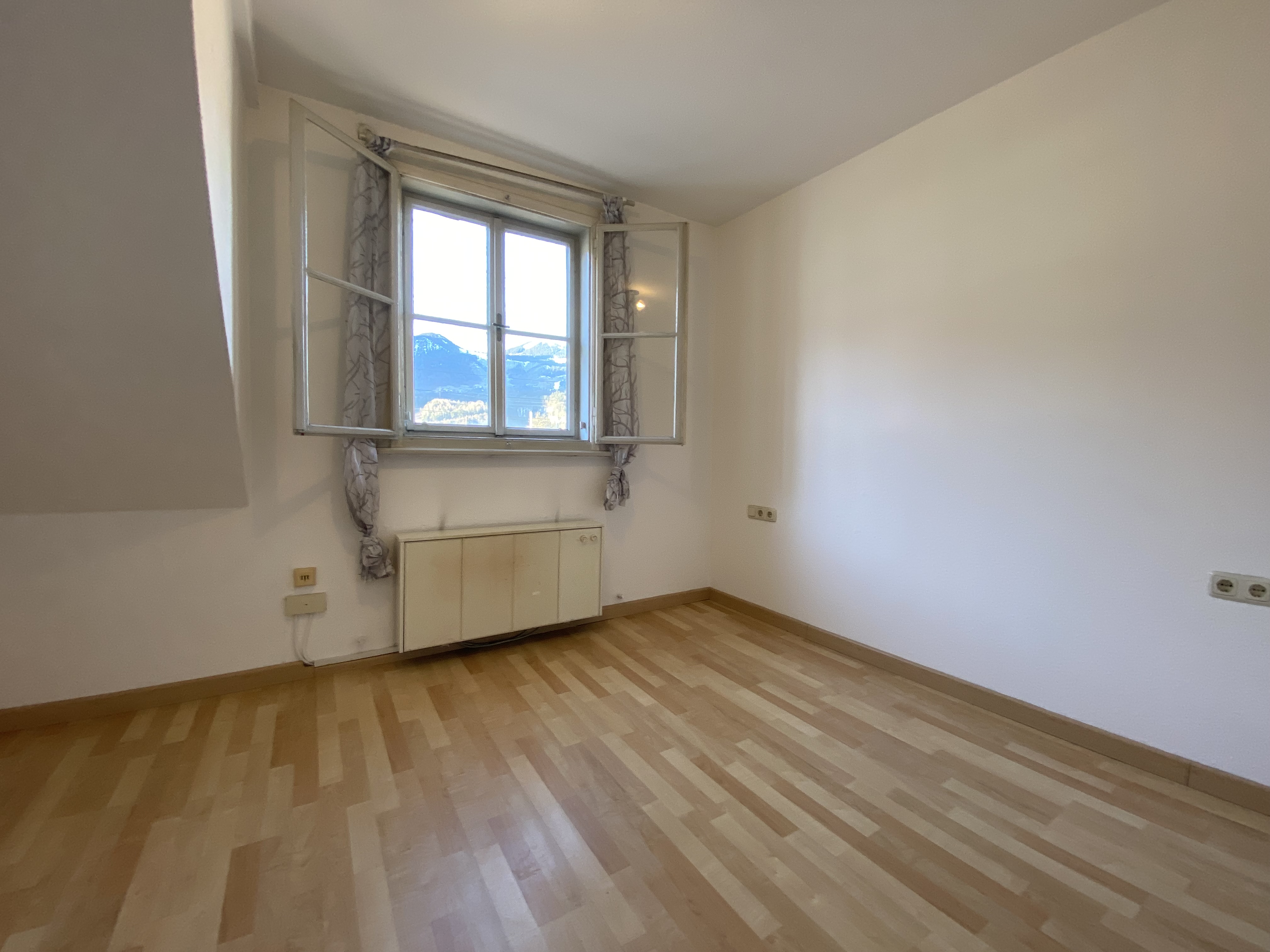 "ohne Provision" gemütliche 3 Zimmer Wohnung in zentraler Lage