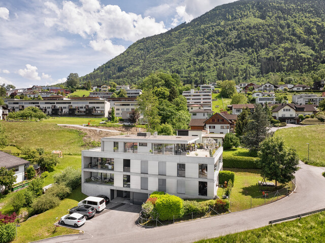 Moderne 3-Zimmer Wohnung, großer Balkon, Gartenzugang, Südlage