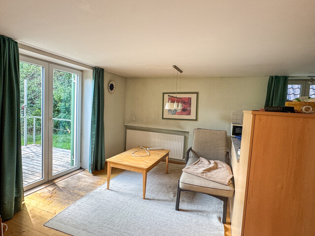 Renovierungsbedürftiges Haus mit vielseitigem Entwicklungspotenzial!