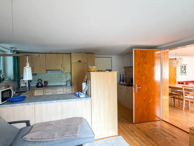 Renovierungsbedürftiges Haus mit vielseitigem Entwicklungspotenzial!