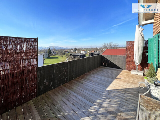 Moderner Altbau mit sonniger Terrasse in Wolfurt