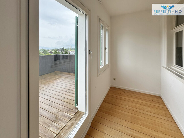 Moderner Altbau mit sonniger Terrasse in Wolfurt