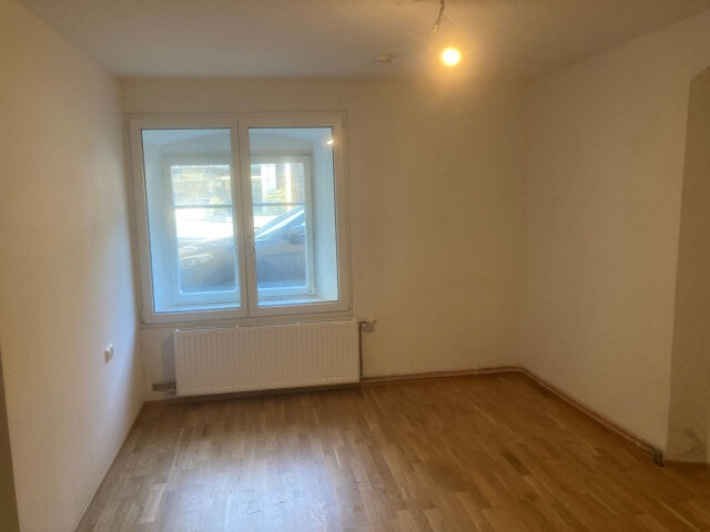 2 Zimmerwohnung in historischem Gebäude