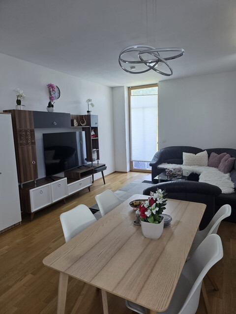 Villa in Bestlage Nenzing – generalsaniert, 4 WE, nachhaltige Rendite