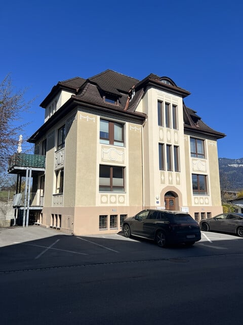 Villa in Bestlage Nenzing – generalsaniert, 4 WE, nachhaltige Rendite