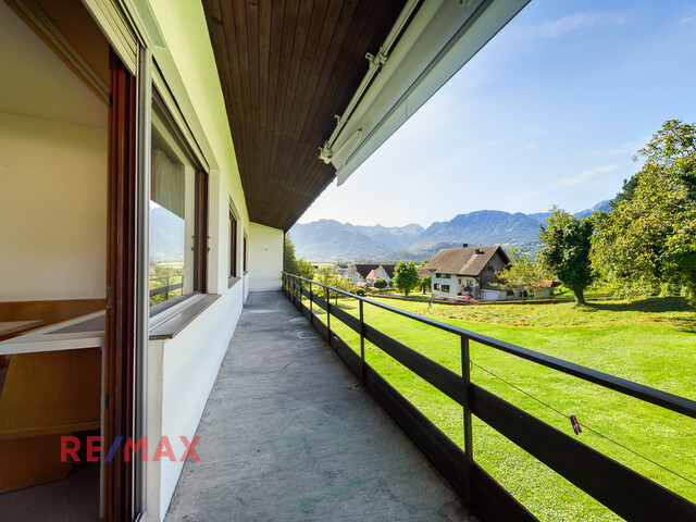 HIER BIN ICH!
Klares Haus/1500m² Garten/Bergpanorama