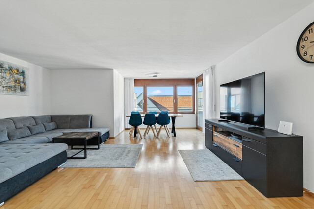 Zentrale 3-Zimmer Wohnung in Lustenau: Terrasse und Tiefgarage