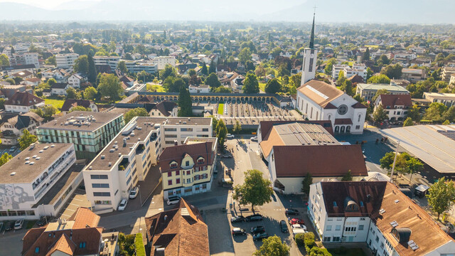 Zentrale 3-Zimmer Wohnung in Lustenau: Terrasse und Tiefgarage
