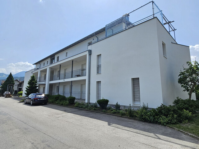 Neuer Preis! Penthouse-Feeling – Wohnen mit großer Sonnenterrasse und Tiefgaragenplatz in Feldkirch!