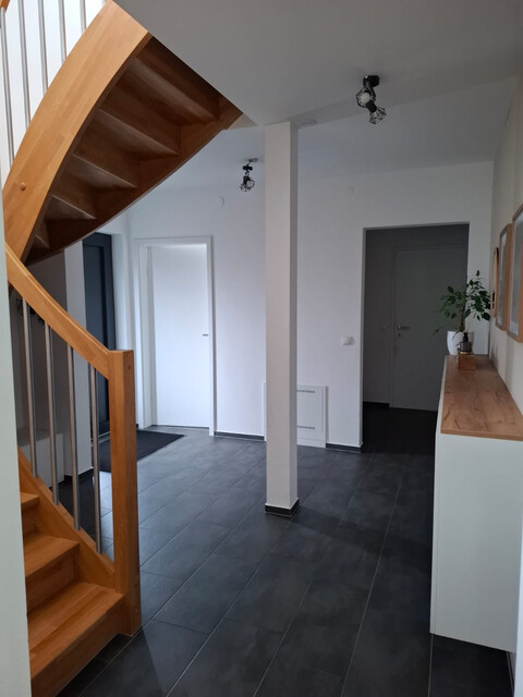 Privatverkauf! Modernes Haus mit separater Einliegerwohnung und Garten in Koblach