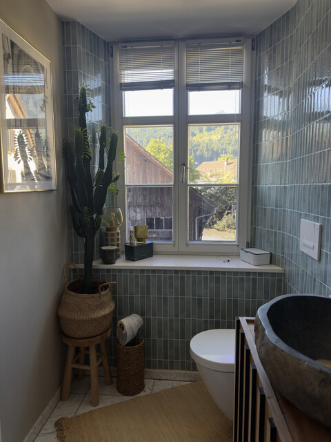 Schönes, helles Zimmer (ca. 15 m²) in liebevoll eingerichteter 115-m²-Wohnung ab 01.12.2026 zu vermieten