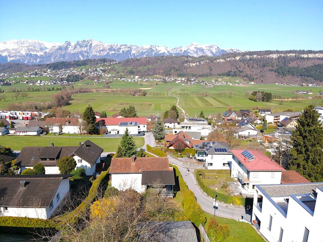 Traumhaftes Baugrundstück (Hanglage) in Feldkirch-Tisis mit herrlichem Blick auf die Schweizer Alpen