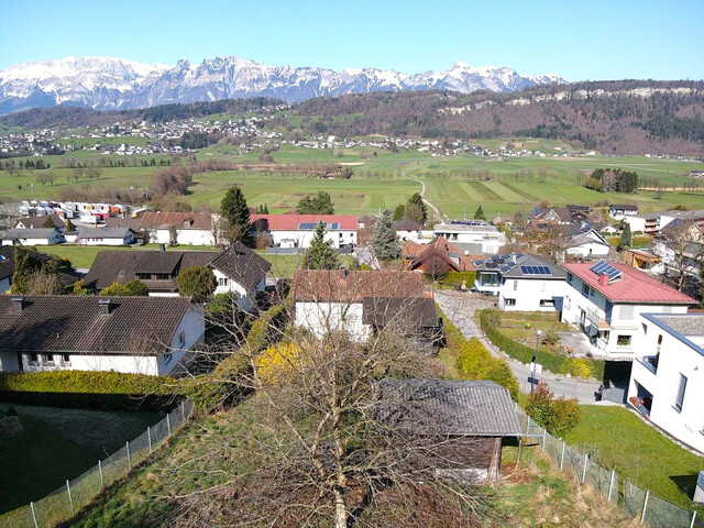 Traumhaftes Baugrundstück (Hanglage) in Feldkirch-Tisis mit herrlichem Blick auf die Schweizer Alpen