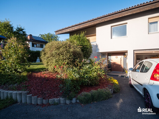 Großzügiges Haus in Feldkirch: Platz, Garten und Sauna