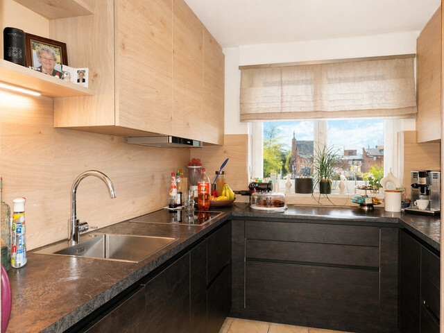 Wohnhighlight mit Top-Ausstattung – 4-Zimmer-Wohnung mit Balkon & Einzelgarage!