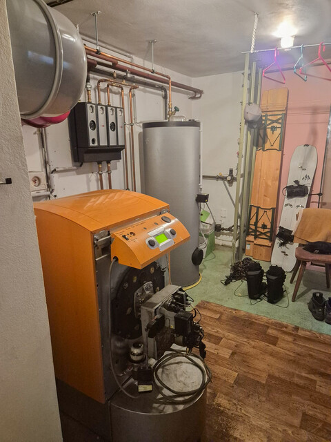 Großzügiges Familienhaus in ruhiger Lage mit Bergblick