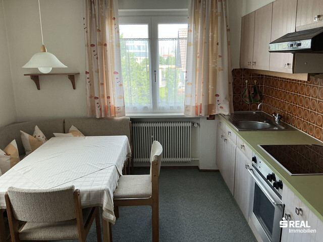 Dornbirn-Schoren: Gepflegtes Haus mit 2 Wohnungen & viel Potenzial