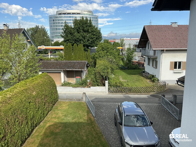 Dornbirn-Schoren: Gepflegtes Haus mit 2 Wohnungen & viel Potenzial