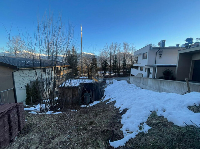NATUR VOR DER HAUSTÜR: SONNIGES GRUNDSTÜCK MIT ZUGANG ZUM WALD