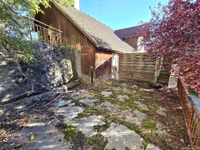 Ein nicht alltägliches Angebot mit Panoramablick und viel Potenzial in Thüringen!