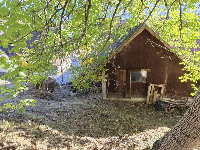 Ein nicht alltägliches Angebot mit Panoramablick und viel Potenzial in Thüringen!