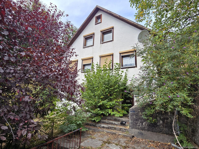 Ein nicht alltägliches Angebot mit Panoramablick und viel Potenzial in Thüringen!