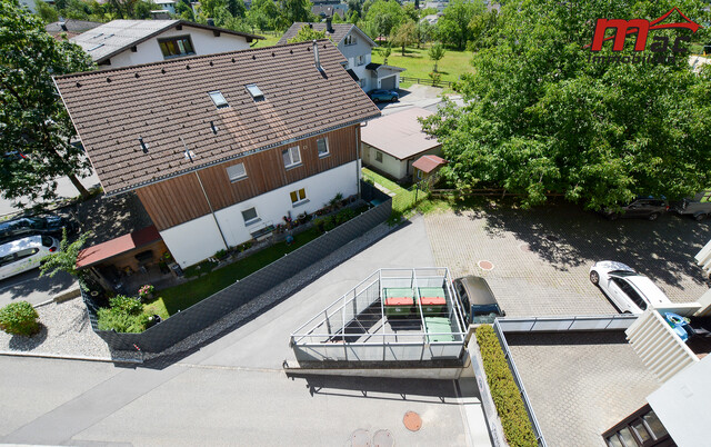 Sonnige drei Zimmer-Wohnung mit traumhafter Fernsicht direkt im Zentrum