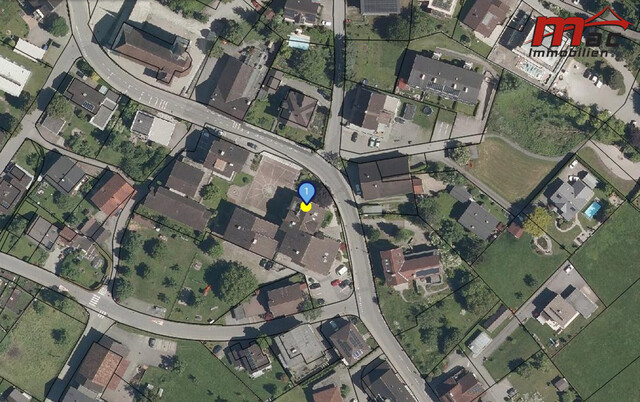 Sonnige drei Zimmer-Wohnung mit traumhafter Fernsicht direkt im Zentrum