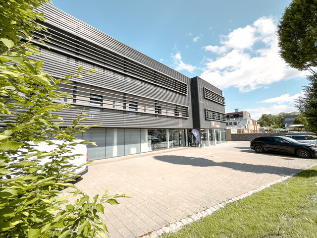 NEUER PREIS: Attraktives Wohn- und Geschäftshaus in frequentierter Lage von Hard