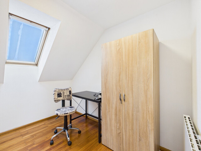 Charmante 2,5-Zimmer-Dachgeschosswohnung mit Terrasse und Fernblick in Hohenems