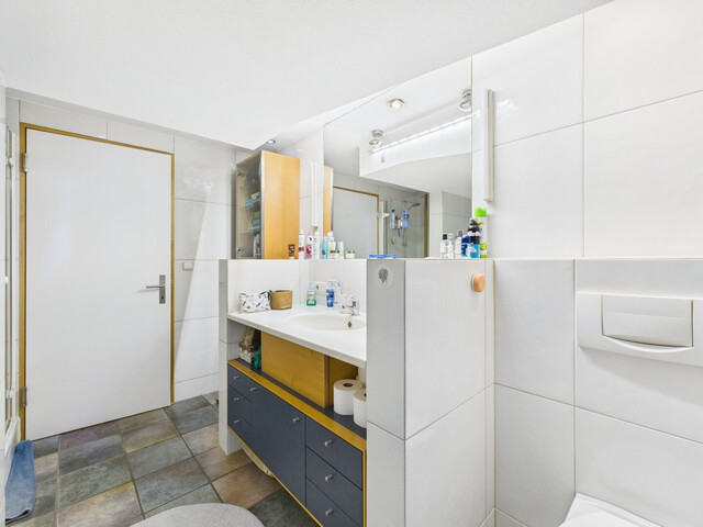 Charmante 2,5-Zimmer-Dachgeschosswohnung mit Terrasse und Fernblick in Hohenems