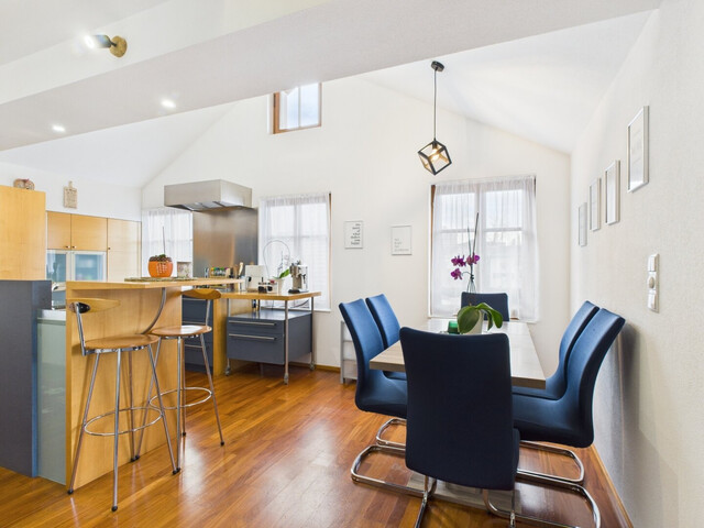 Charmante 2,5-Zimmer-Dachgeschosswohnung mit Terrasse und Fernblick in Hohenems