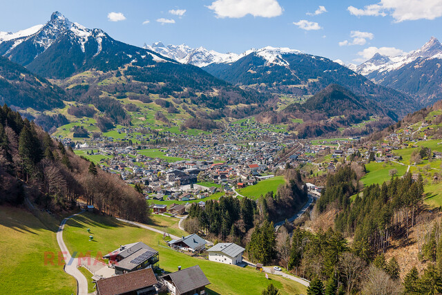 Wohnen, wo andere Urlaub machen – Schruns wartet