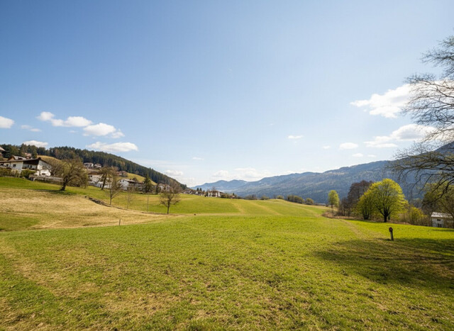 Großes Einfamilienhaus in familienfreundlicher Lage in Göfis zu vermieten!