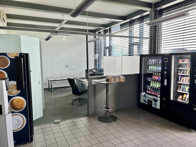 Gewerbe-, Lager- Büro- und Außenflächen im Industriegebiet Klaus