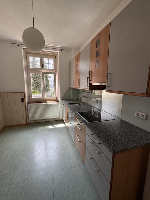 3-Zimmer-Altbauwohnung in liebevoll gepflegtem Stadthaus