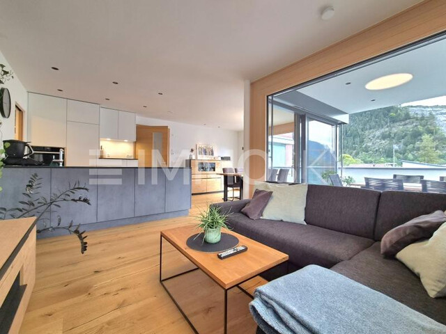 Seltenes Extra: TOP Wohnung mit 2 TG-Plätzen