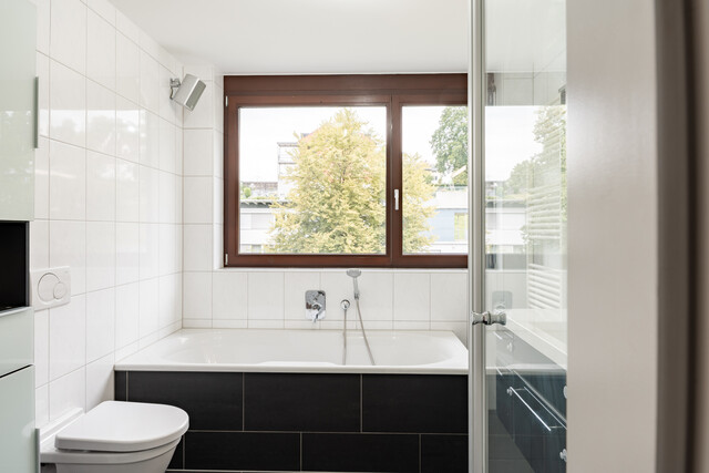 Moderne, helle 3-Zimmerwohnung mit großer Terrasse in Grünruhelage