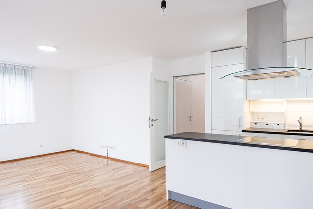 Moderne, helle 3-Zimmerwohnung mit großer Terrasse in Grünruhelage