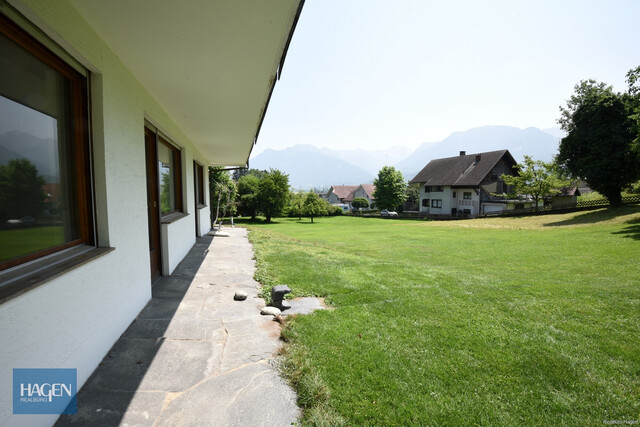 Außergewöhnliches Wohnen in Satteins - Haus mit Ausblick und großem Grundstück!