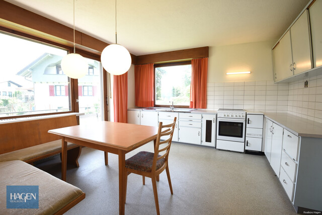 Außergewöhnliches Wohnen in Satteins - Haus mit Ausblick und großem Grundstück!