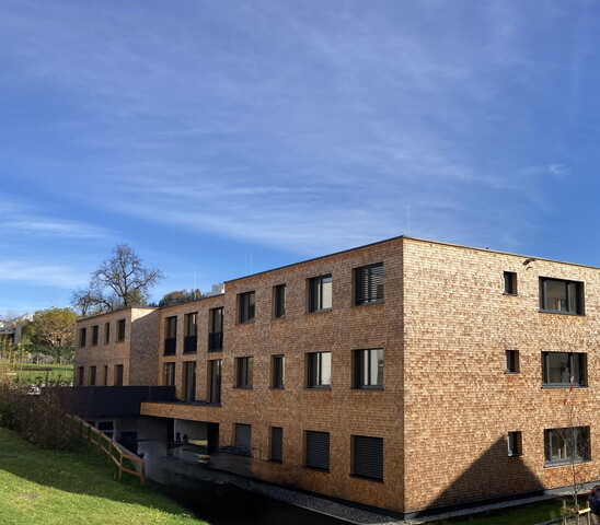Neuwertige Gartenwohnung mit 254m² Gartenfläche!