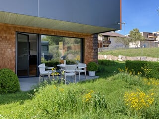 Neuwertige Gartenwohnung mit 254m² Gartenfläche!